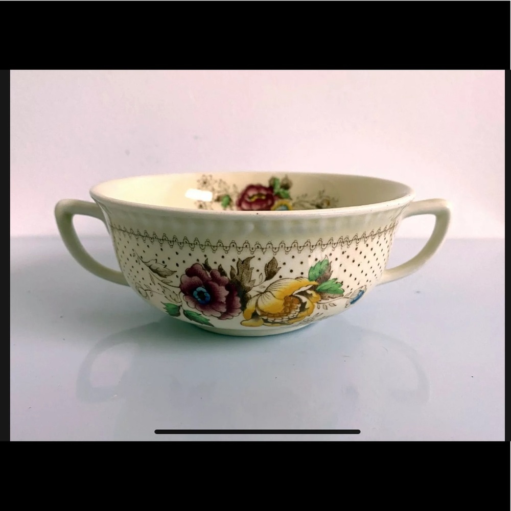 Ridgway Lynton Double handle soup bowl. Made in England - Nice Condition